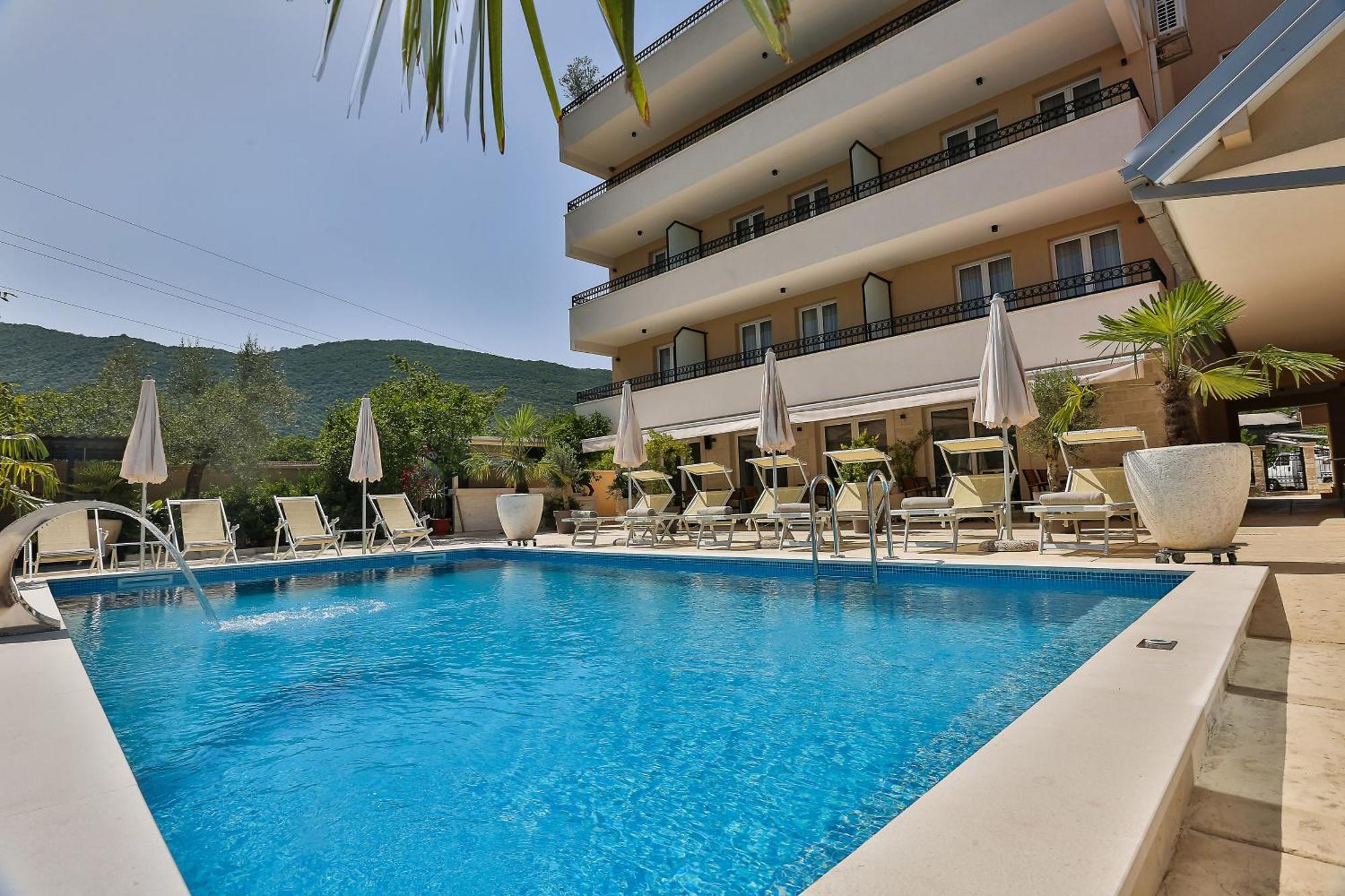 Villa La Vida Budva Bagian luar foto